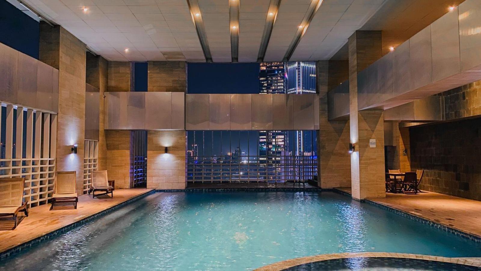 The H Tower Rasuna Suites Kuningan Jakarta By Villaloka Esterno foto