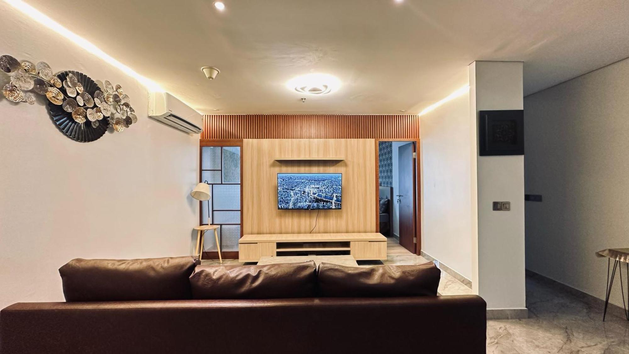 The H Tower Rasuna Suites Kuningan Jakarta By Villaloka Esterno foto
