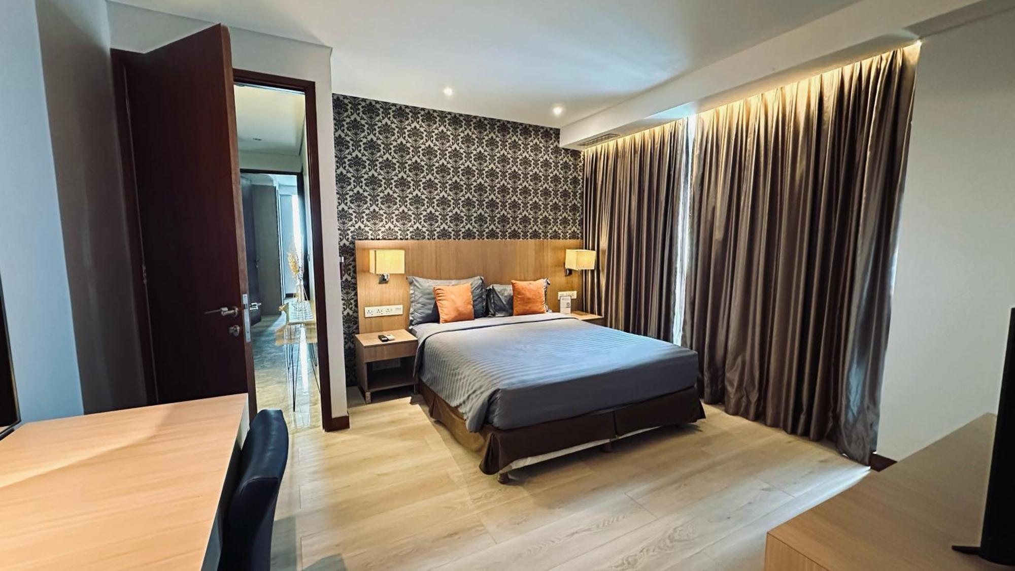 The H Tower Rasuna Suites Kuningan Jakarta By Villaloka Esterno foto